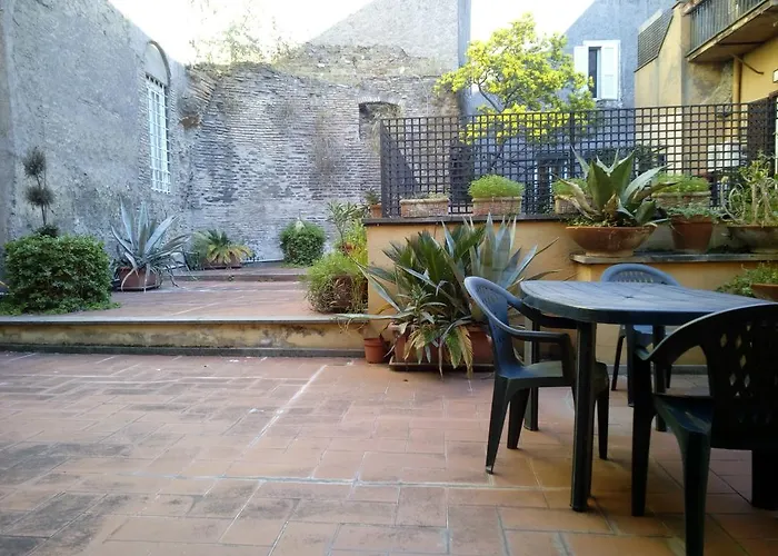 Agrippa's Terrace アパート